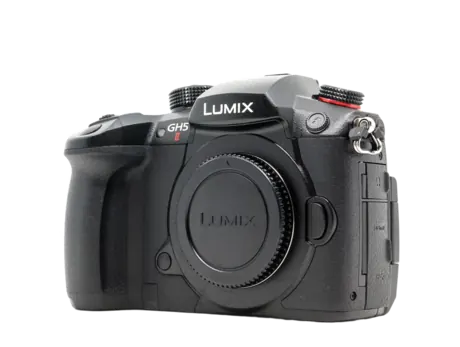 Panasonic GH5 II